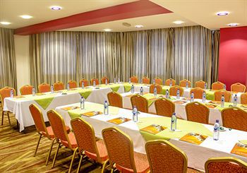 Maxlot Hotel Accra Ngoại thất bức ảnh